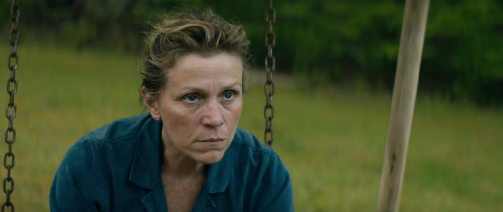 Kolm reklaamitahvlit